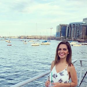 Meet your Posher, Pam